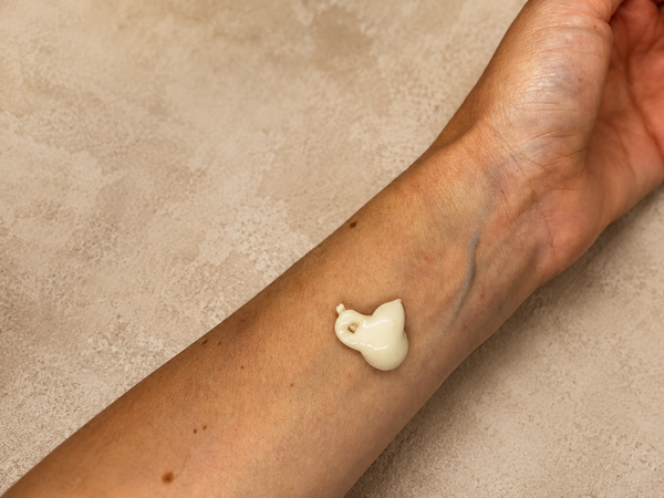 LipoTrappola ricarica crema anticellulite effetto freddo naturale con drosera e mentolo Ethical Grace laboratorio botanico colline torinesi