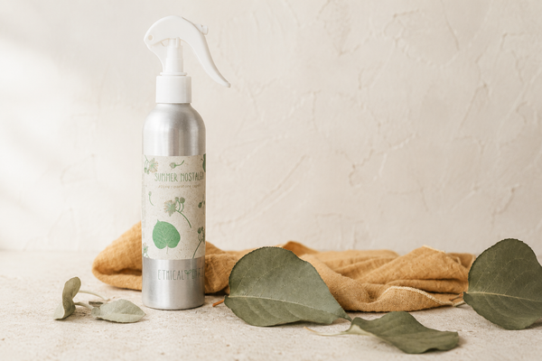 Summer Nostalgia spray riparatore capelli Ethical Grace flacone alluminio con foglie tiglio
