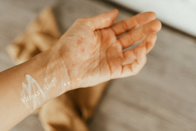 Numero 1 - Lozione Corpo Spray al Mirtillo Edizione Estiva